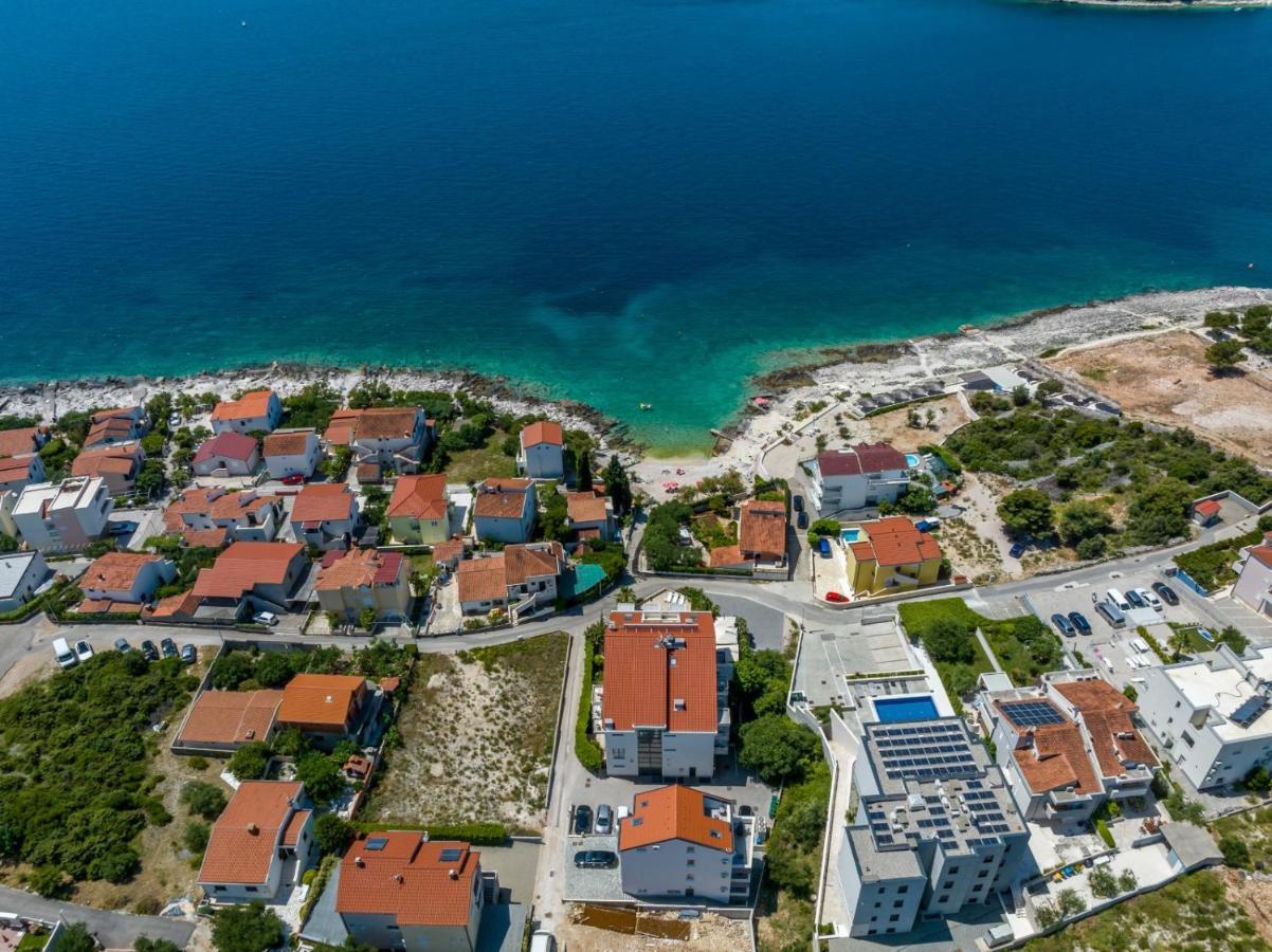 Carpe Diem Luxury Apartments Rogoznica  Exteriör bild