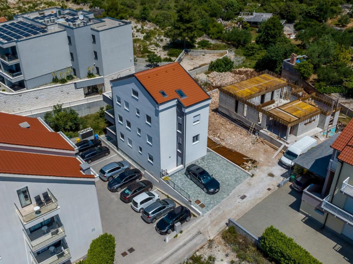 Carpe Diem Luxury Apartments Rogoznica  Exteriör bild
