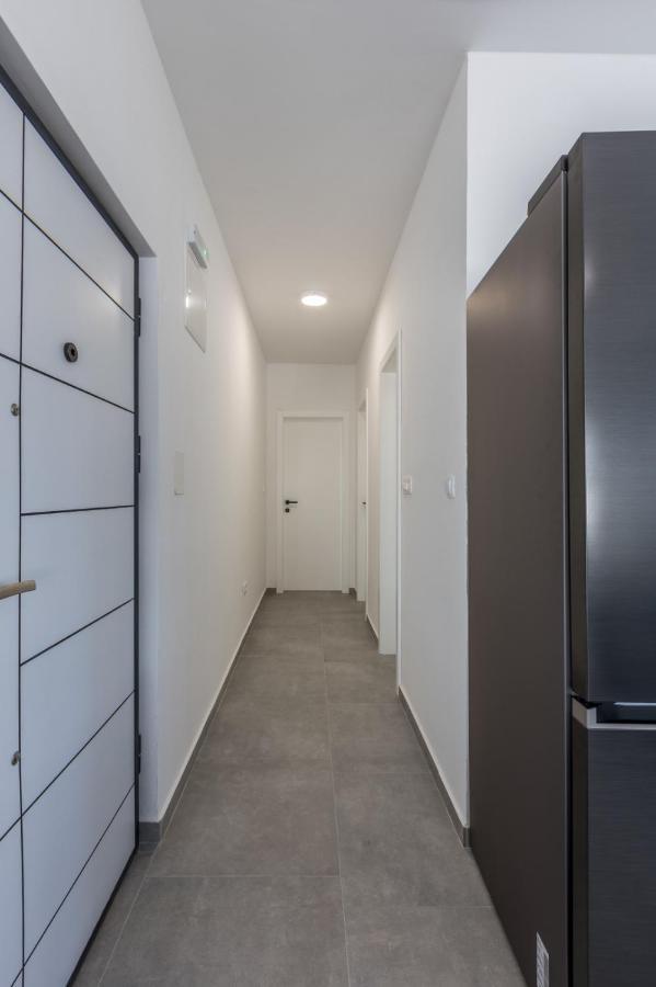 Carpe Diem Luxury Apartments Rogoznica  Exteriör bild